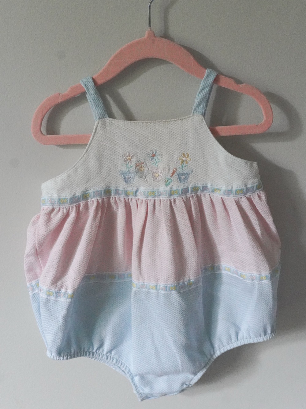 Vintage 24m Floral Baby Girls Pink and Light Blue Two-Tone One-Piece Romper